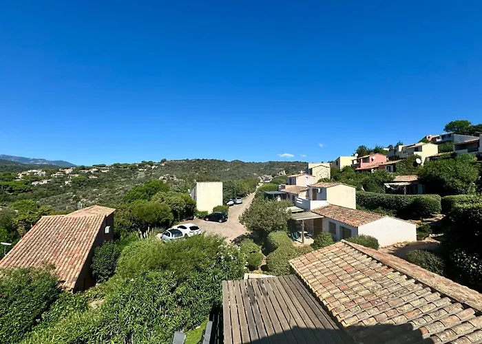 Hébergement de vacances Adorable Duplex Vue 5 Min à Pied De Santa Giulia Porto-Vecchio (Corsica)