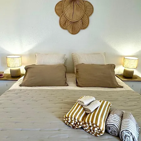 Adorable Duplex Vue 5 Min A Pied De Santa Giulia בית נופש פורטו-וישיו