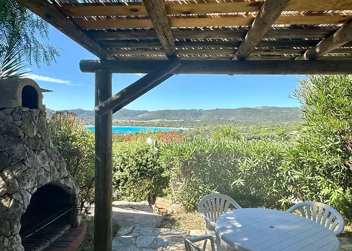 Adorable Duplex Vue 5 Min A Pied De Santa Giulia Tatil Evi